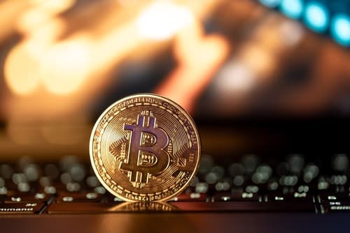 Bitcoin Breaks Record Surpasses $123K