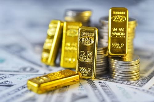 Caution Grips Gold and Oil Amid Policy Signals